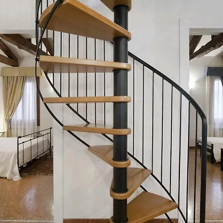 Simeone Iv Grande Locappart Apartment Venice